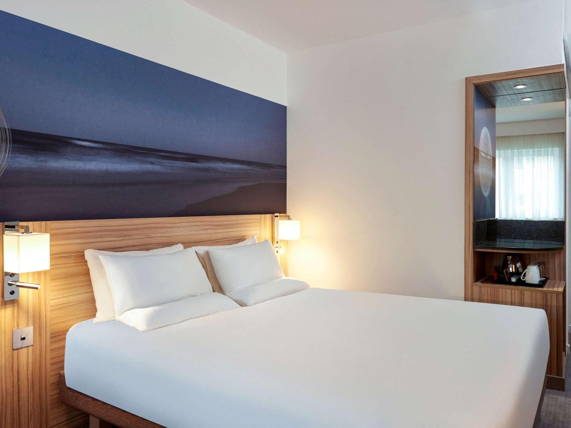 โนโวเทล ลอนดอน สแตนสเตดแอร์พอร์ต Hotel สแตนสเต็ด เมาท์ฟิทเช็ต ภายนอก รูปภาพ